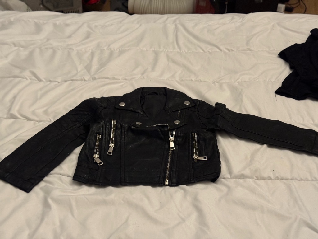 Ensemble vêtement fille taille 3 ans 