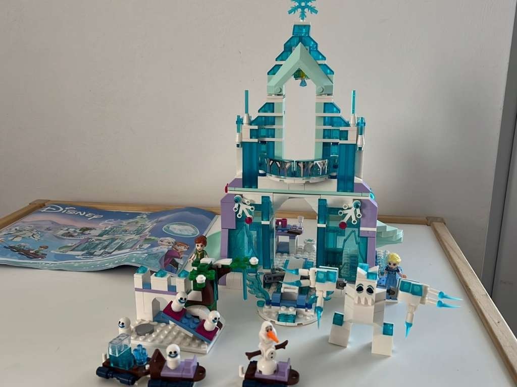 Château de Glace LEGO Disney