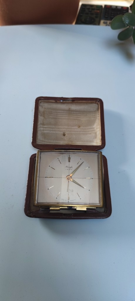Réveil de voyage vintage
