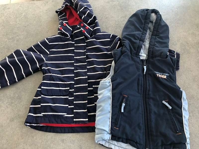 Veste et gilet pour enfant à capuche